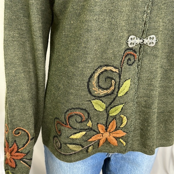 Peruvian Link Green Sweater Metal Clasps Embroidered Floral Alpaca Blend SZ M - Picture 5 of 16